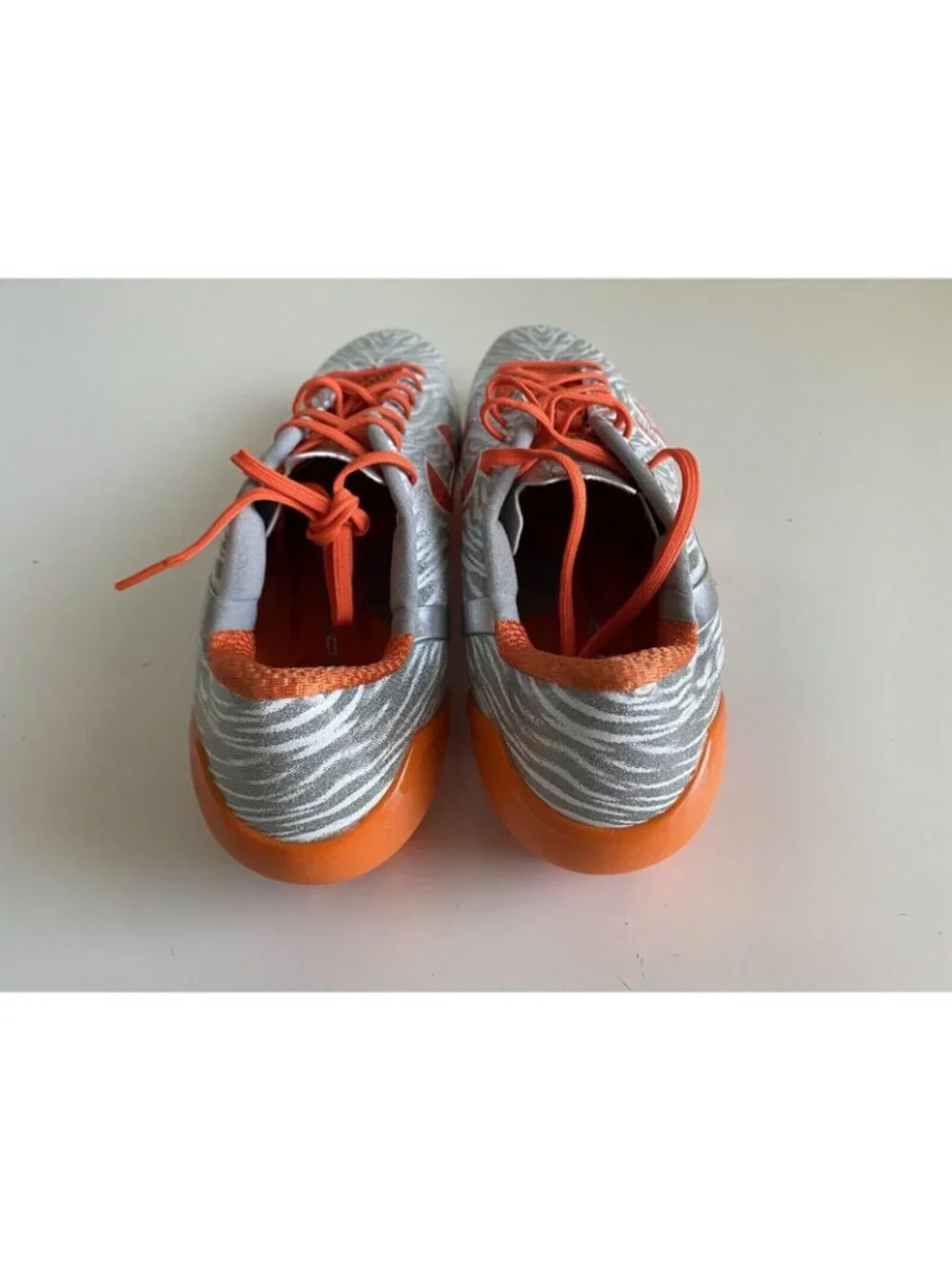 Men’s Sz 15 UNDER ARMOUR UA SPOTLIGHT MC FOOTBALL CLEATS 1287488-180 ORANGE/GRAY